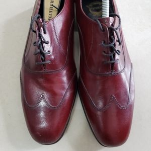 Florsheim Classic Mens Wingtip Leather Shoes- Size 8US